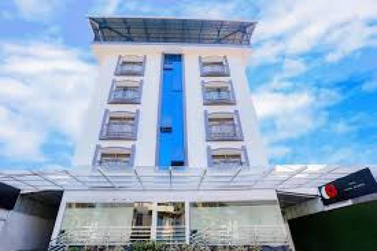 Kochi Hotel Garden Inn מראה חיצוני תמונה