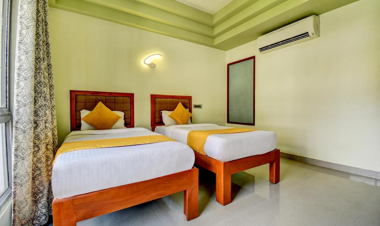 Kochi Hotel Garden Inn מראה חיצוני תמונה