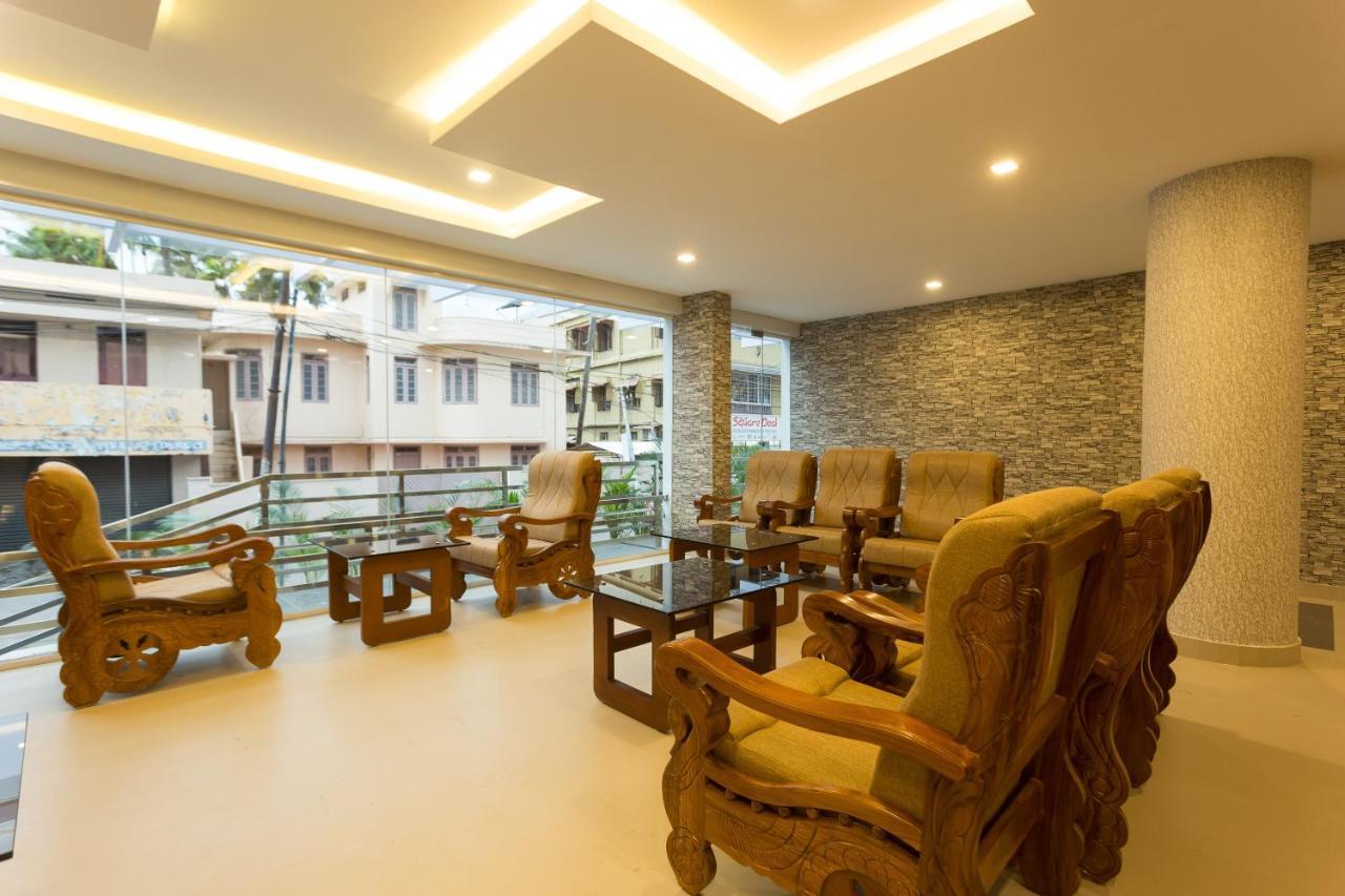 Kochi Hotel Garden Inn מראה חיצוני תמונה