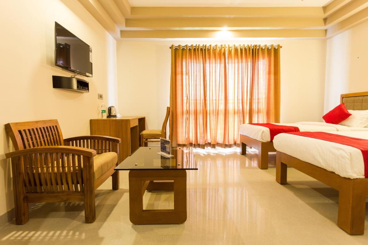 Kochi Hotel Garden Inn מראה חיצוני תמונה