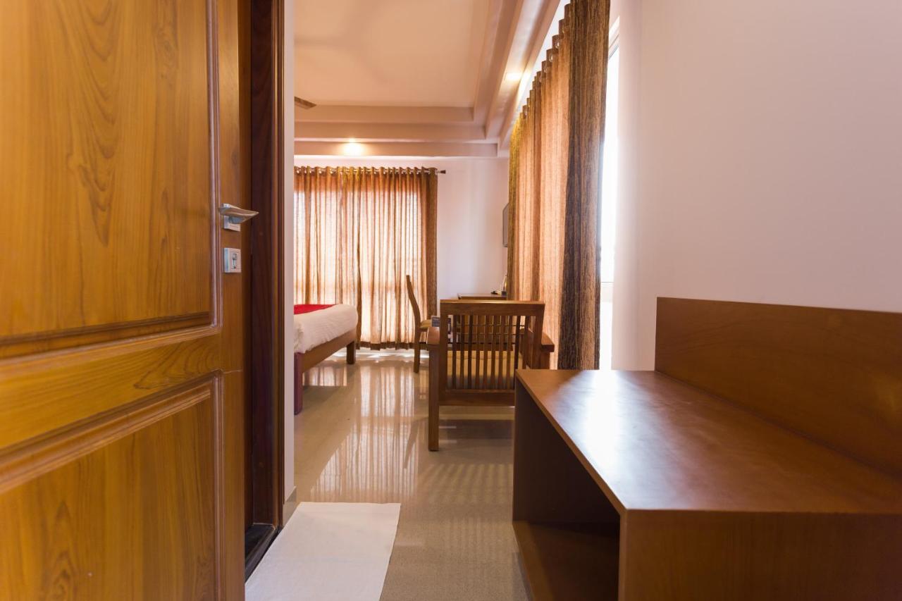 Kochi Hotel Garden Inn מראה חיצוני תמונה